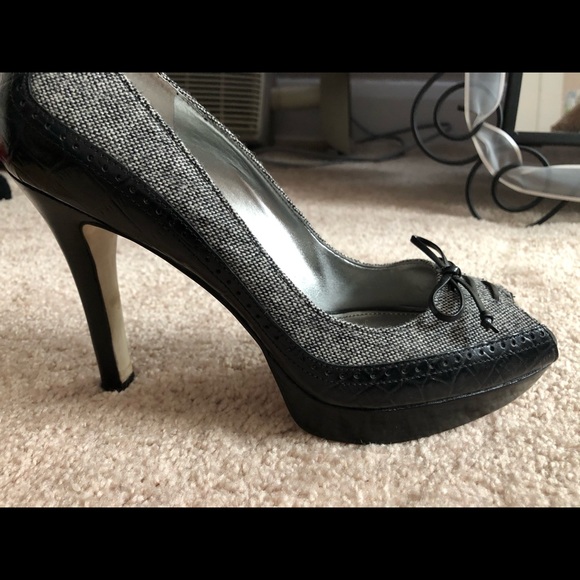 Super cute heels!! - Picture 3 of 4